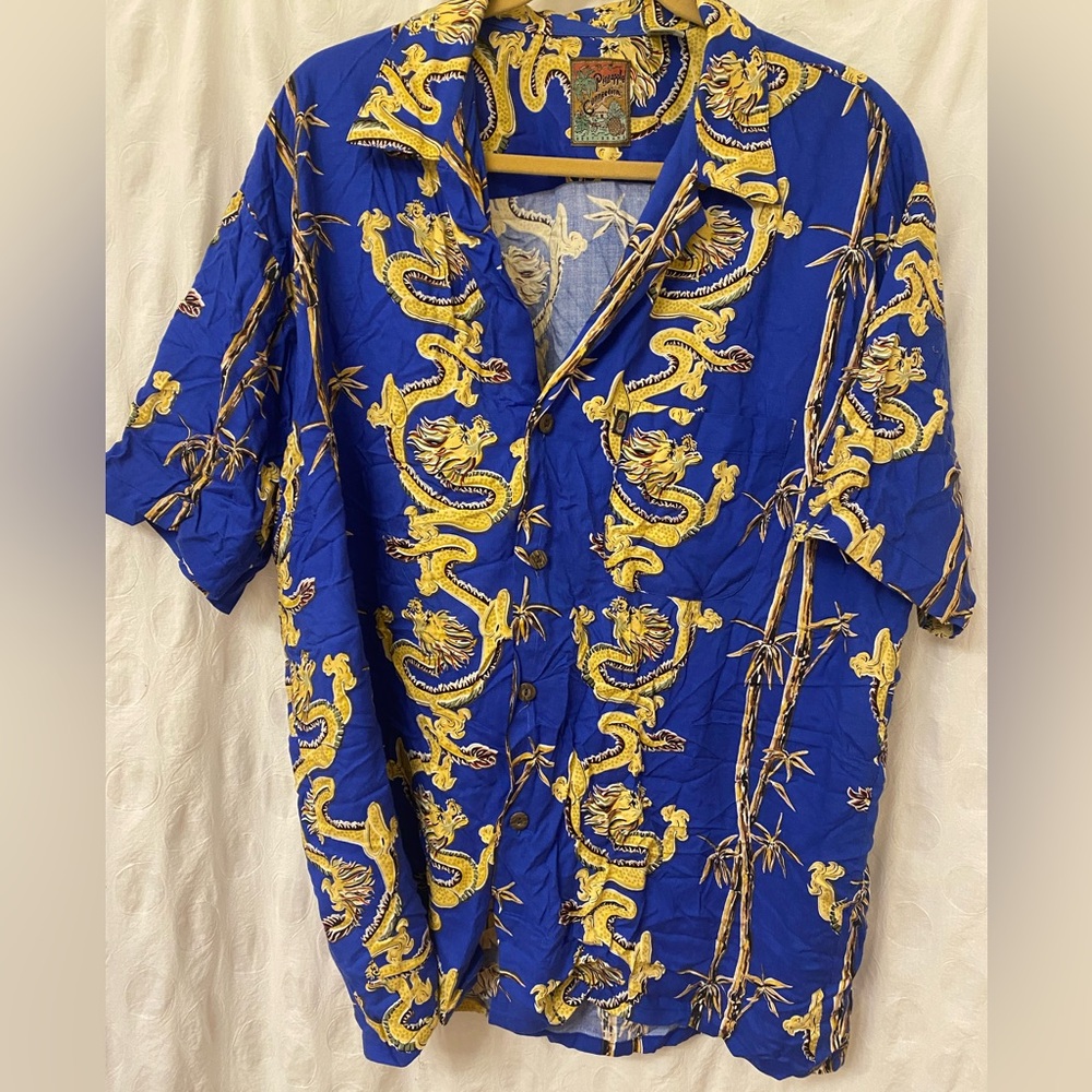 Dragon print Hawaiian shirt. Size large mens, 1X women’s.